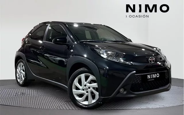 TOYOTA Aygo X Cross AYGO X CROSS 1.0 VVT-I 72CV Play
