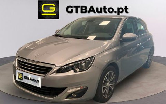 Peugeot 308 1.2 PureTech Allure - Usado para venda em Matosinhos, Porto