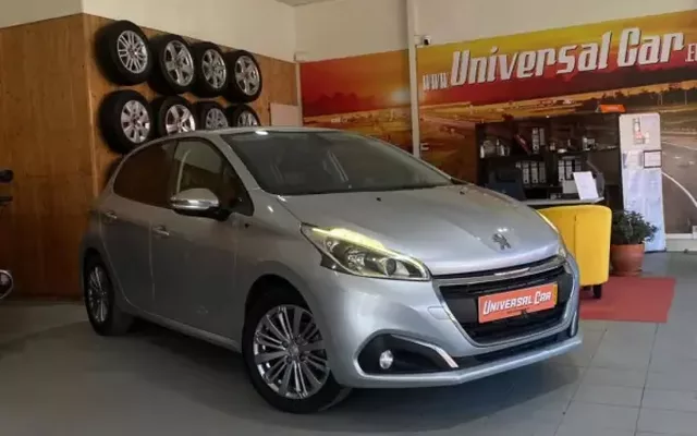 Peugeot 208 2016 1.2 VTi SE Style