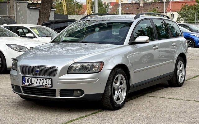 Volvo V50