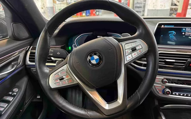 BMW - Série 7 - 745 e iPerformance