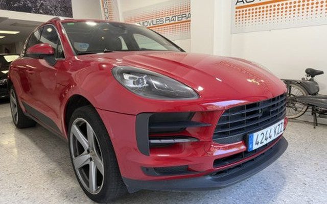 PORSCHE Macan Aut.