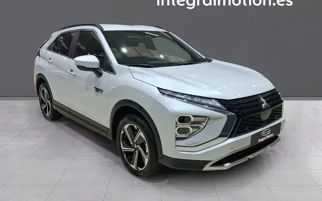 MITSUBISHI Eclipse Cross Eclipse Cross PHEV Kaiteki 4WD