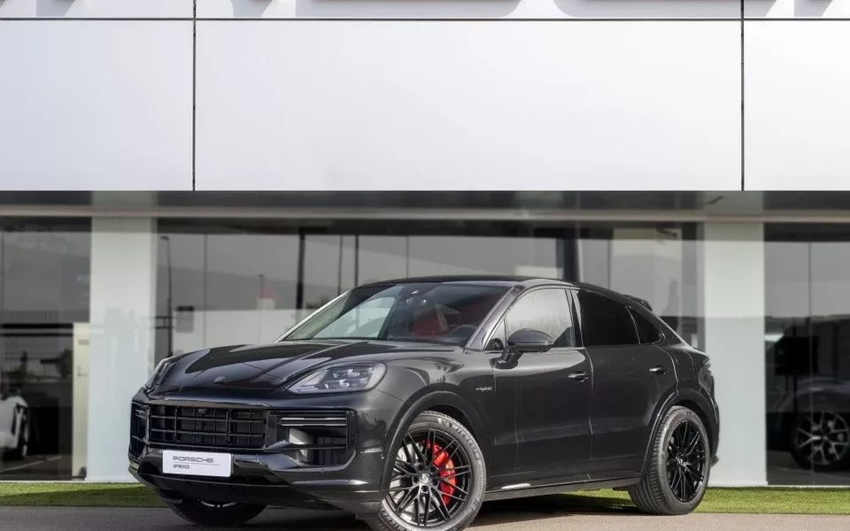 PORSCHE Cayenne Cayenne Turbo E-Hybrid Aut.