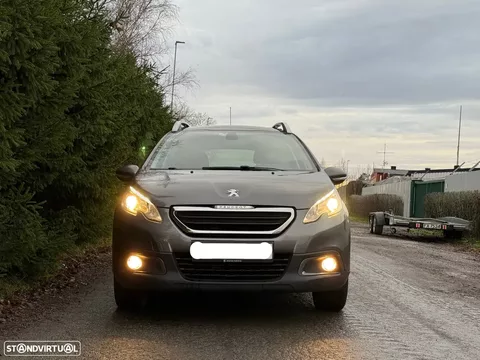 Peugeot 2008 1.2 PureTech Allure EAT6