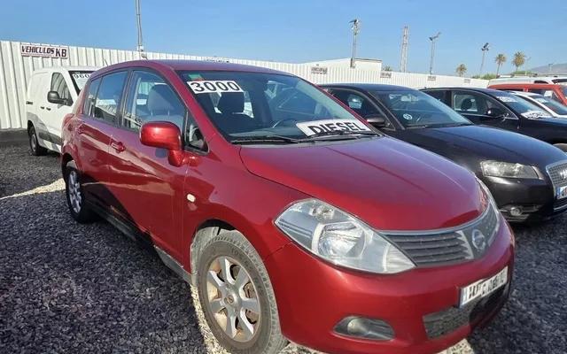NISSAN Tiida Tiida 1.5dCi Acenta