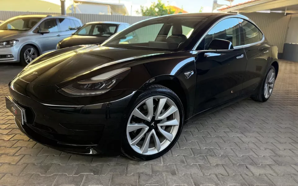 Tesla Model 3 Standard Range Plus RWD