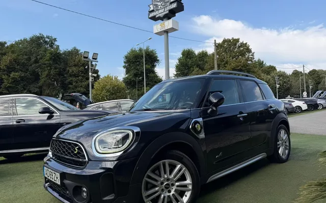 MINI Countryman Cooper SE ALL4 Untamed Edition Auto