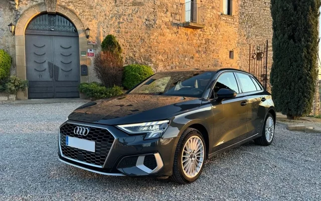 AUDI A3 A3 Sportback 35 TDI S tronic 110kW