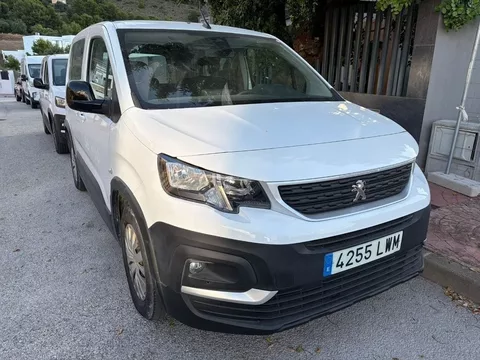 PEUGEOT Rifter e Active Pack Standard 100kW
