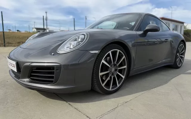 Porsche 911 (991) Carrera 4 PDK