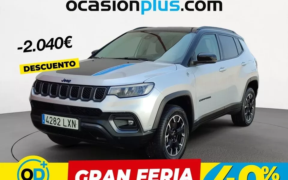 JEEP Compass Compass 1.3 PHEV Trailhawk EAWD Aut. 240
