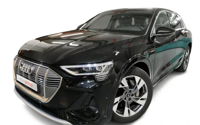 Audi e-tron 55 quattro S line