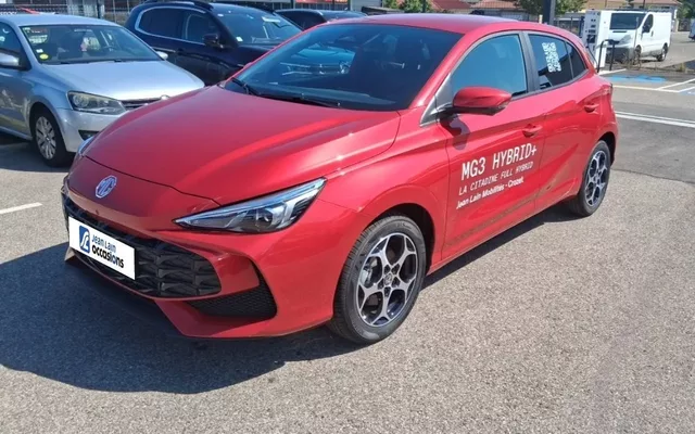 MG MG3 1.5 L Hybrid+ 195 ch Luxury