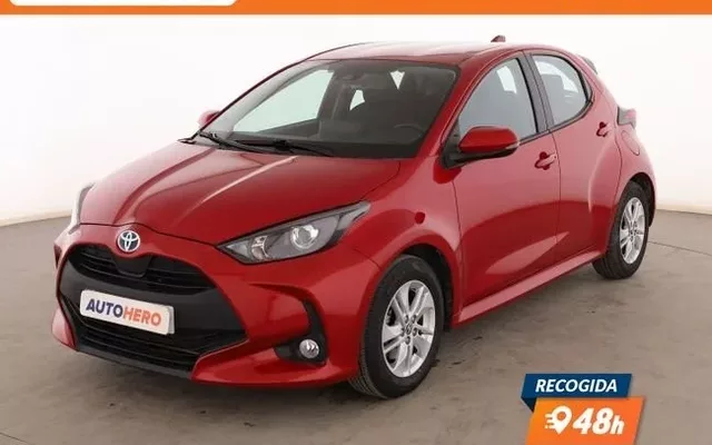 TOYOTA Yaris 1.5 Hybrid Active