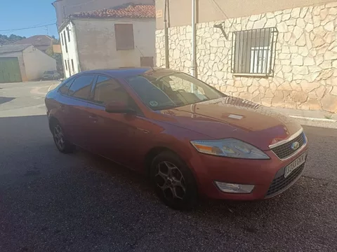 FORD Mondeo Mondeo 2.0TDCi Ghia - 2900€ en Arauzo de miel burgos