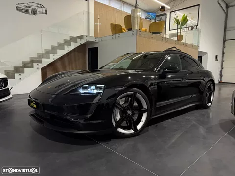 Porsche Taycan Sport Turismo Black Edition