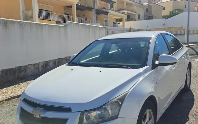 Chevrolet Cruze 1.6 LS