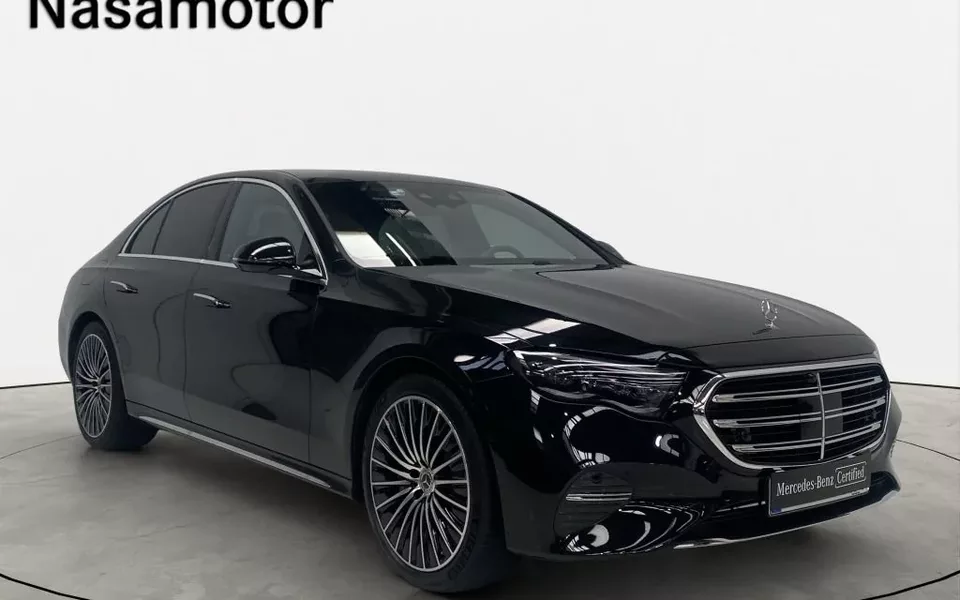 Mercedes-Benz E 300