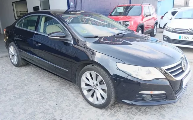 VOLKSWAGEN Passat CC Passat CC 2.0TDI BlueTDI - 8900€ en Cordoba