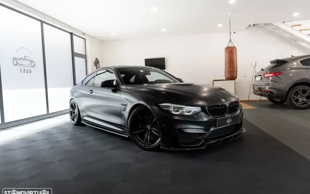 BMW M4 DKG Competition