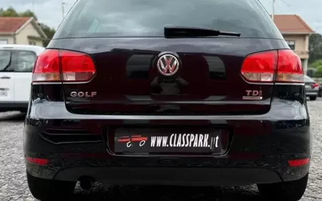 Volkswagen Golf 2011 1.6 TDi Trendline BlueMotion