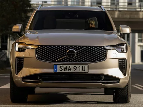 VOLVO XC90 XC90 B5 Ultimate Dark AWD Aut.