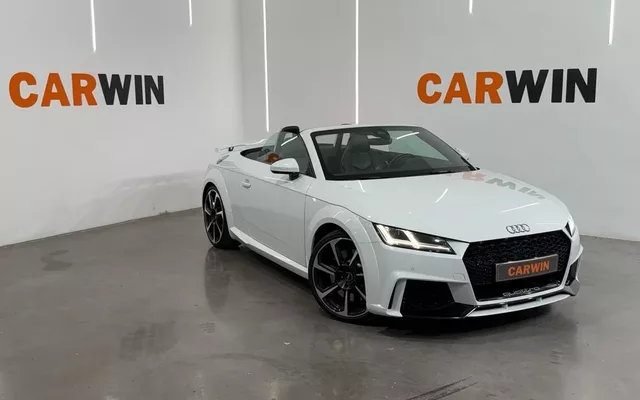 AUDI TT TT RS Roadster 2.5 TFSI quattro S tronic
