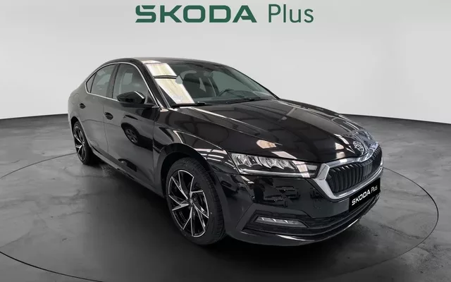 SKODA Octavia 1.5 TSI m-HEV 110kW (150CV) DSG Ambition