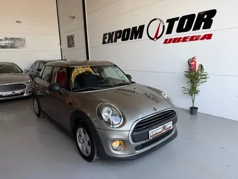 MINI Mini ONE D 5 PUERTAS