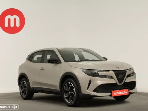 Alfa Romeo Junior Elletrica 50 kWh