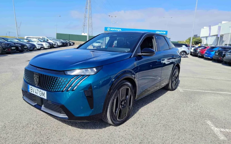 PEUGEOT - 3008 - 3008 1.2 Hybrid Allure e-DCS6