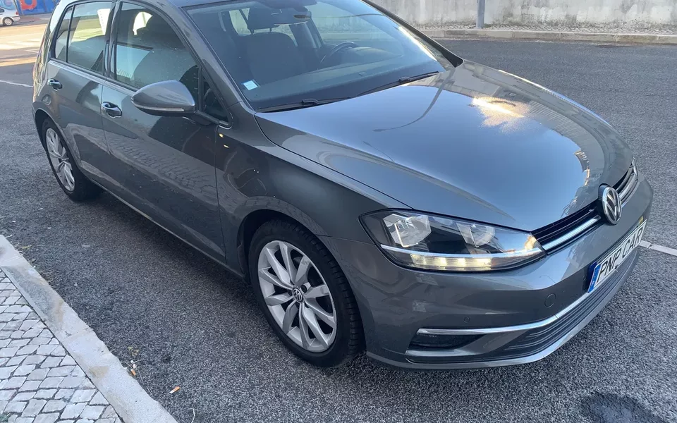 VW Golf 1.0 TSI Confortline DSG