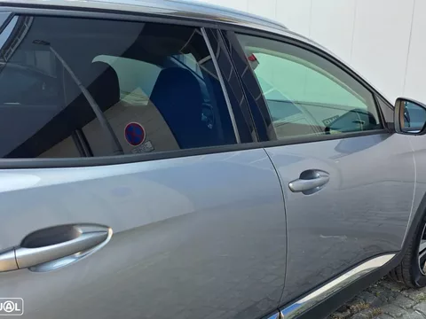Peugeot 3008 1.5 BlueHDi Allure