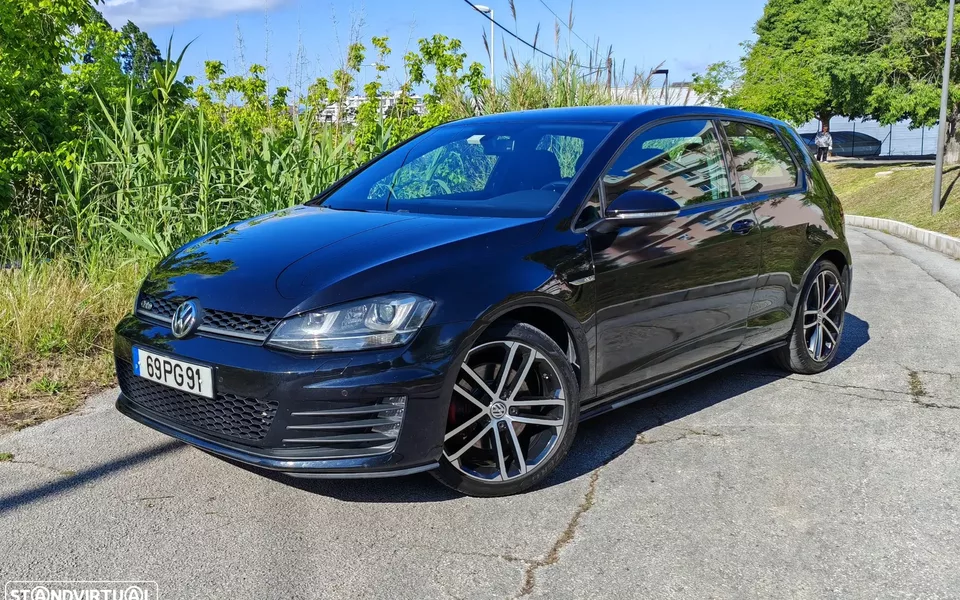 VW Golf 2.0 TDI GTD