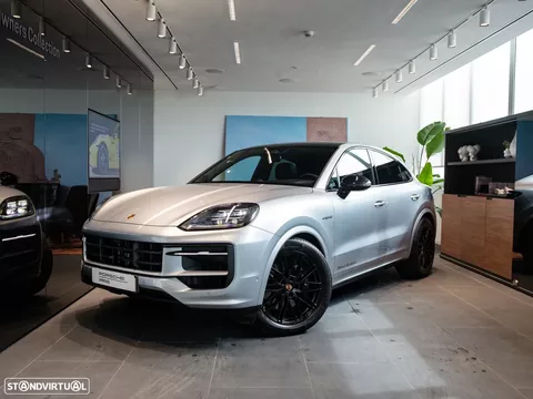 Porsche Cayenne Coupé E-Hybrid Black Edition