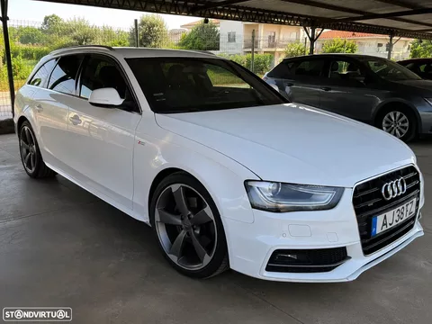 Audi A4 Avant 2.0 TDI DPF quattro S tronic S line Sport Pack