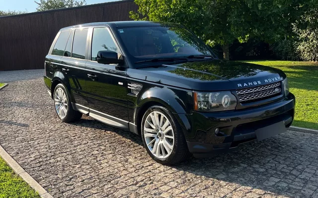 Land Rover Range Rover Sport 3.0 TDV6 HSE