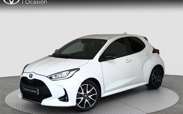 TOYOTA Yaris Yaris 120H 1.5 Style