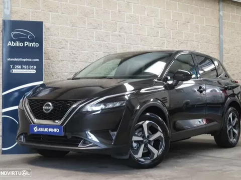 Nissan Qashqai 1.3 DIG-T N-Connecta LED