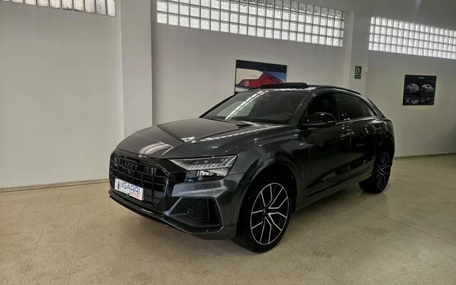 AUDI Q8 Q8 50 TDI Black line plus quattro tiptronic