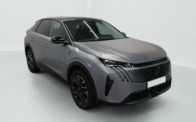 Peugeot 3008 Hybrid 136 e-DCS6 GT Zéro km immatriculé