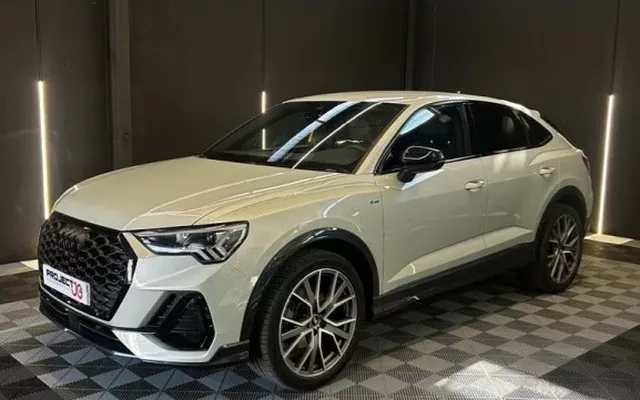 AUDI Q3 Q3 Sportback 1.5 TFSI Black line S tronic 110kW