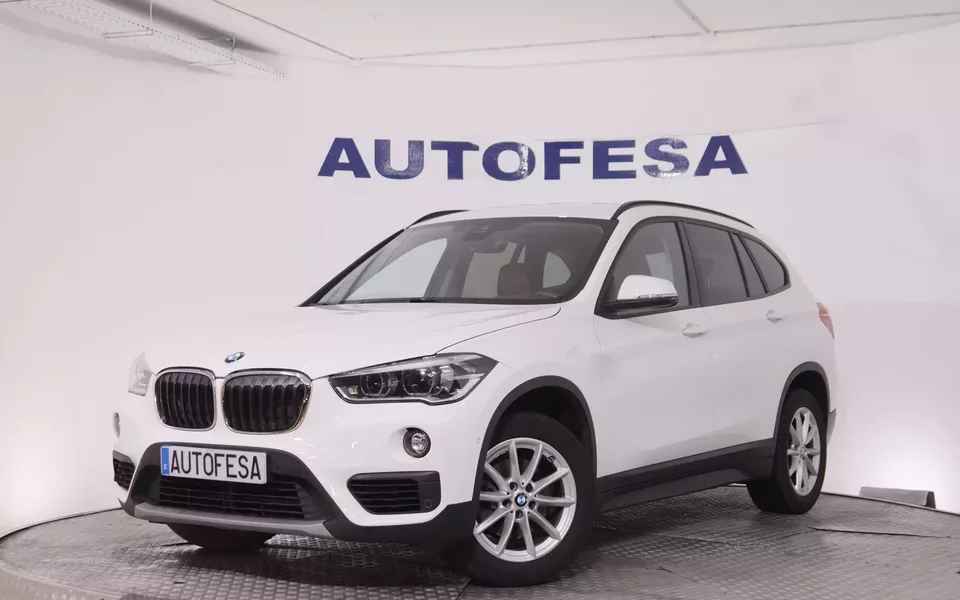 BMW X1 18i SDRIVE 136CV 5P # CUERO,NAVI,PARKTORNIC,CAMARA TRASERA