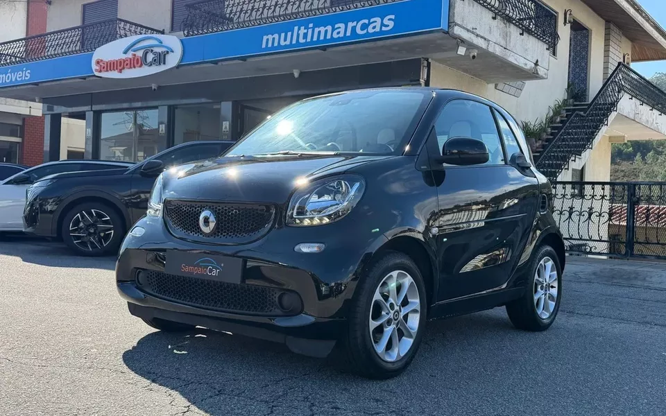 Smart ForTwo Coupé 1.0 mhd Passion 71