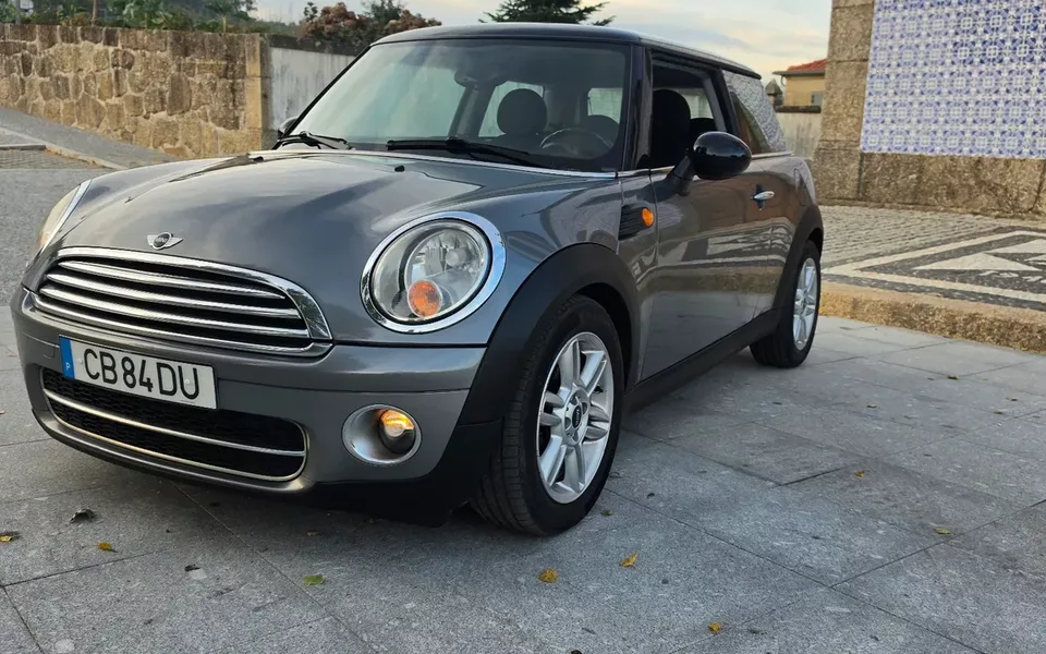 MINI Coupé