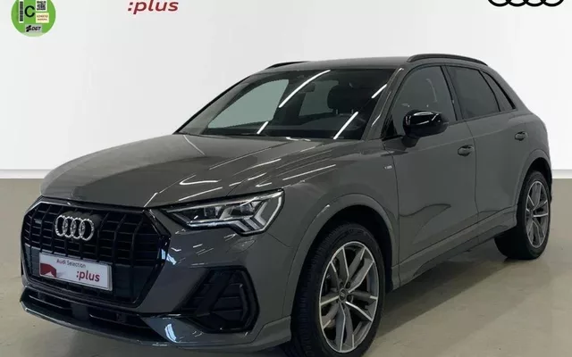 AUDI Q3 Q3 40 TFSI Black line quattro S tronic
