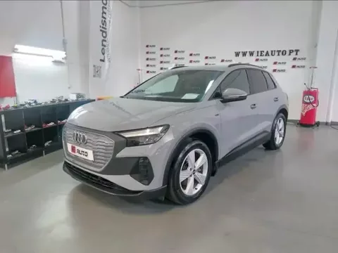 Audi Q4 e-tron 2021 35 55 kWH