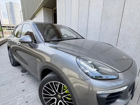 Porsche Cayenne S