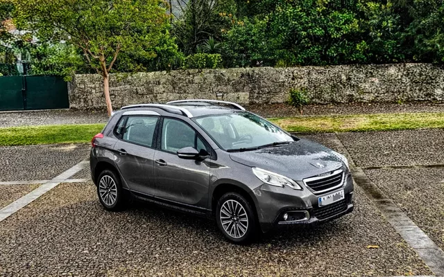 Peugeot 2008 1.6 BlueHDi GT Line